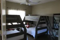OasisEverAwesome - 4bd/ heated pool & spa optional