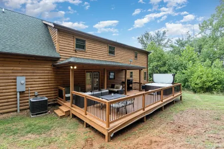 Secluded Shenandoah Hideaway Отели рядом с достопримечательностью «Скайленд»
