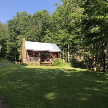 ~ Cabin in the Wildwoods ~ Secluded ~ Rustic ~ Family Friendly~