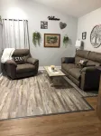 Mel’s Country Cottage
