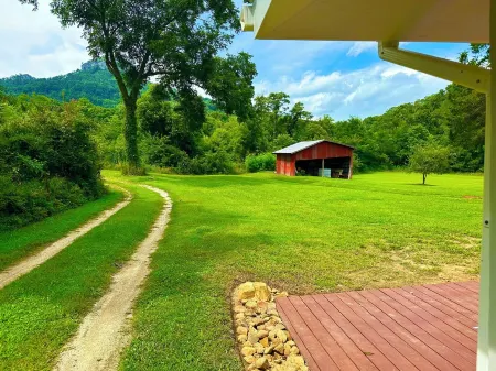 Cottage at Pilot Mountain