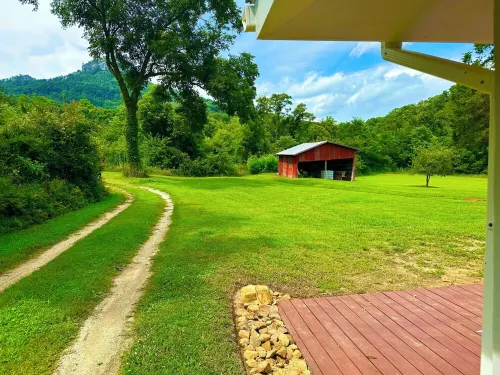 Cottage at Pilot Mountain