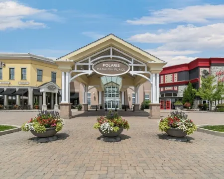 Spacious & Modern Home with everything you need! Hotels in Westerville