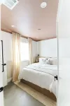 距洛杉磯海灘30分鐘，配備完整廚房的私人家庭旅館 - Wi-Fi
