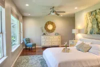 5-Acre Nature Retreat In The Heart Of San Antonio with Pickleball and Tennis