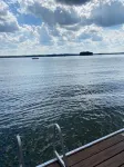 DREHER DREAMS CABIN-LAKEFRONT- + FISHING, KAYAKS,PADDLEBOARDS,6 BEDS SLEEPS 8!