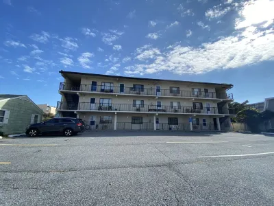 Special Winter Pricing. Ocean Block Gem in North Ocean City Hotels in 