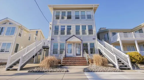 BeachBlockSeaEscape🌅See Beach Block Paradise VRBO# 2963230 for Reviews~Same Host Hotel a Ocean City