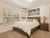Spacious 4BR/3BA Family Home + Must See Game Room. Hotels in Plumas County