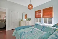 Private, charming home in downtown Stuart 스튜어트 센터 주변 호텔