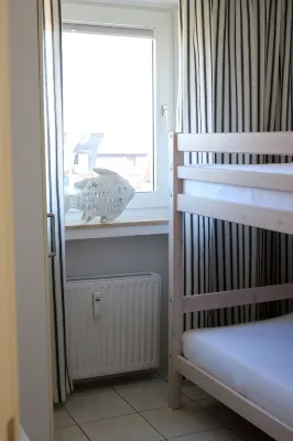 1A apartment, 2-4 people, very close to the beach, central, large garage, family friendly - ブティック