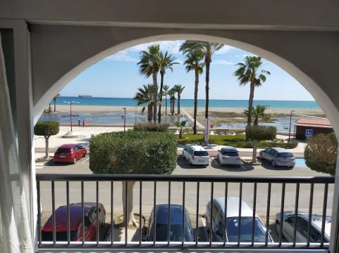 FIRST LINE OF PLAYA REAL, APARTMENT IN RESIDENTIAL AREA, WIFI