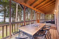 Lake front, hot tub, kayak, paddle board, Dogs, Mount Desert Island, Bar Harbor!