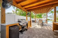 Downtown Cocoa Beach Pool House Paradise! Easy Walk to Beach