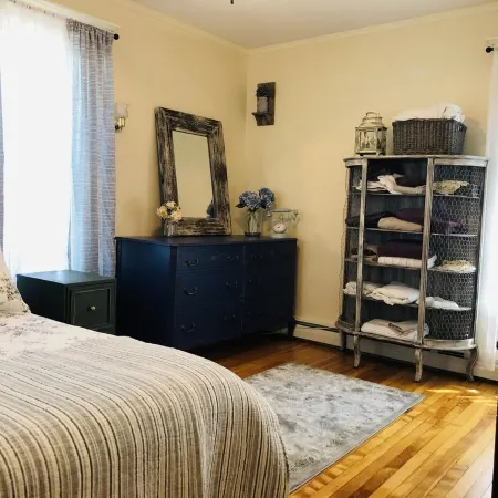 💋Kissing Downtown - Parking Spot! Sleeps 5🖐Free Wine🍷
