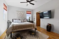 Miners Haven, 360° Views + Hot Tub!