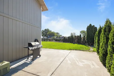 2 Bed/1 Bath-sleeps 6, pets allowed-Central Location in Cul de Sac