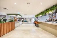 Holiday Inn DANDENONG by IHG - bar