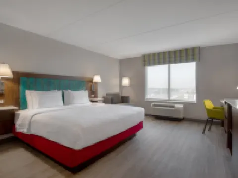 ハンプトン イン バイ ヒルトン ブランプトン トロント ブランプトンのホテル