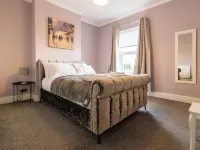 Cosy Green End Retreat Hotels in Wakefield