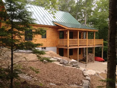 Log Home Nestled Between The White Mountains and The Lakes Region