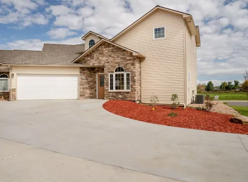 Comfy Gathering Place for Friends or Family!