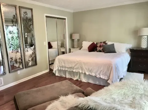 Spacious, Family-Friendly Lake House Retreat w/ a Private Large 2-Story Dock