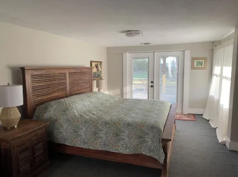 Lazy Days Lake Retreat