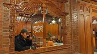 Srawung Sareng Hotels in Grabag