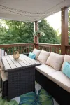 Walk to Wesleyan & Dwtn - New Hot Tub with Outdoor TV