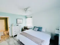 Newly Renovated 3BD/2BTH, 1 BLK to Beach Hotels in Brigantine