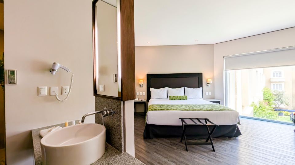 Plaza Camelinas Hotel