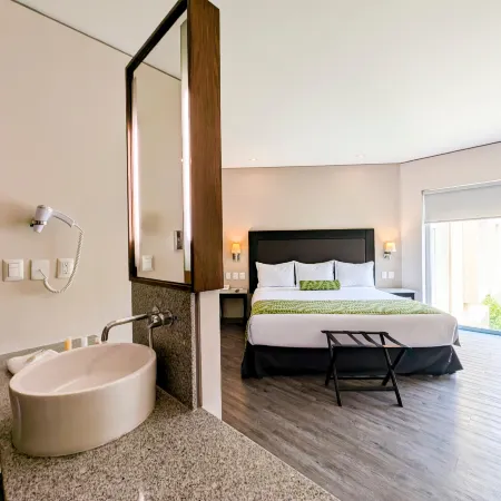 Plaza Camelinas Hotel