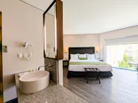 Plaza Camelinas Hotel