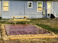 Charming 3-bedroom house in delightful Wolfe City with AC, WiFi