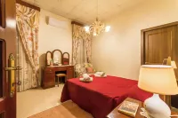 Sunny Maltese Townhouse Madonnina Kalkara - Happy Rentals Hotel in zona Birgu Belvedere/Is-Simenta