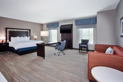 Hampton Inn & Suites Columbia Southeast Ft. Jackson Hotels near Goodwill