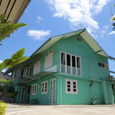R-Lampang Guest House