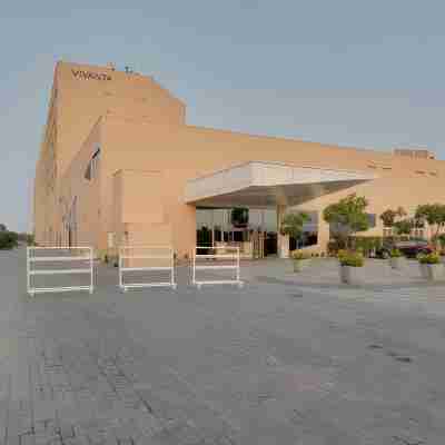 Vivanta New Delhi, Dwarka Hotel Exterior
