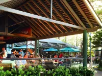 Azabu Retreat & Spa Hotels in Bangalow
