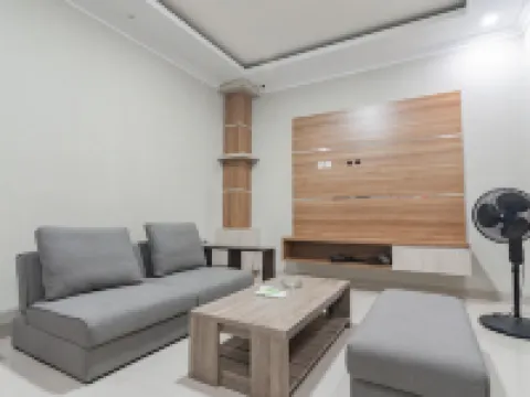 RedDoorz Syariah @ Boemi Guesthouse Tasikmalaya Hotels in Cihideung