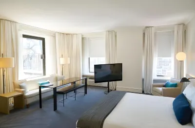 The Chicago Hotel Collection - Ambassador Gold Coast Hotels near DeVry University