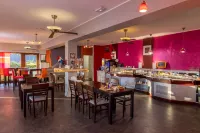 THE ORIGINALS CITY, HOTEL MACON SUD Hotels in Juliénas