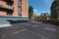 Ilonn Boutique Limanowskiego - Parkering