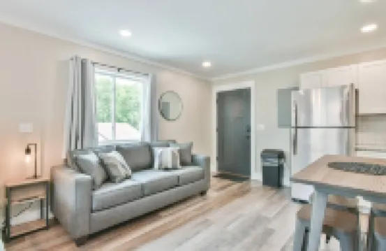 River Escape Studio 104