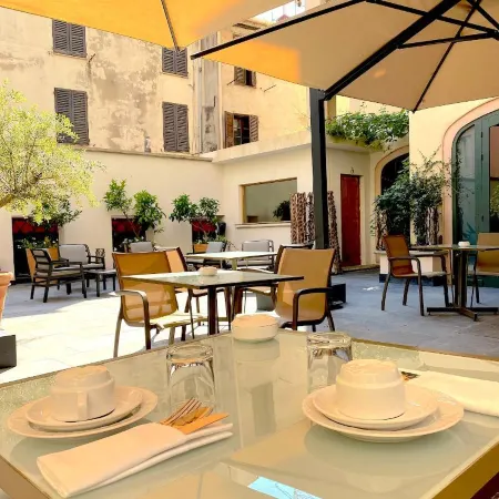 Hotel Pozzo di Borgo