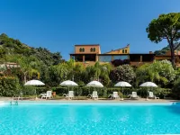 Loggia sul mare Hotels in Latte