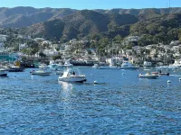 Real Bargain in a Highly Popular Location. Peaceful, Cozy, Safe, Amazing View! - 2-Star