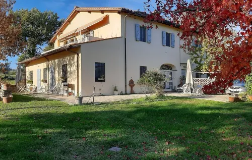 Apartment in CountryHouse Cerchiaia for your holidays very close to Florence Figline e Incisa Valdarno 호텔