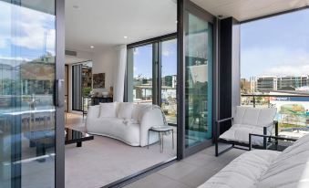 Wynyard Quarter Apartments by Urban Rest
